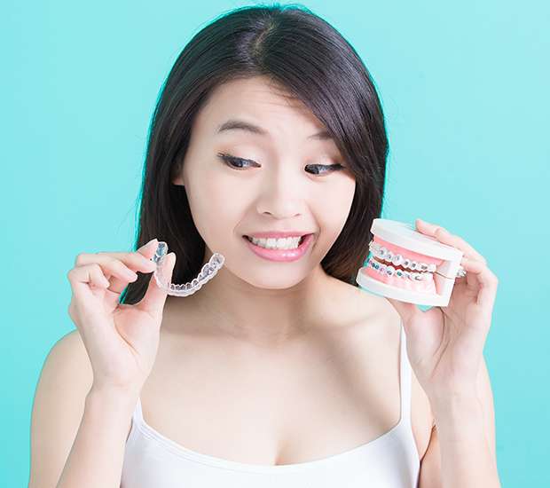 Delaware Invisalign vs Traditional Braces